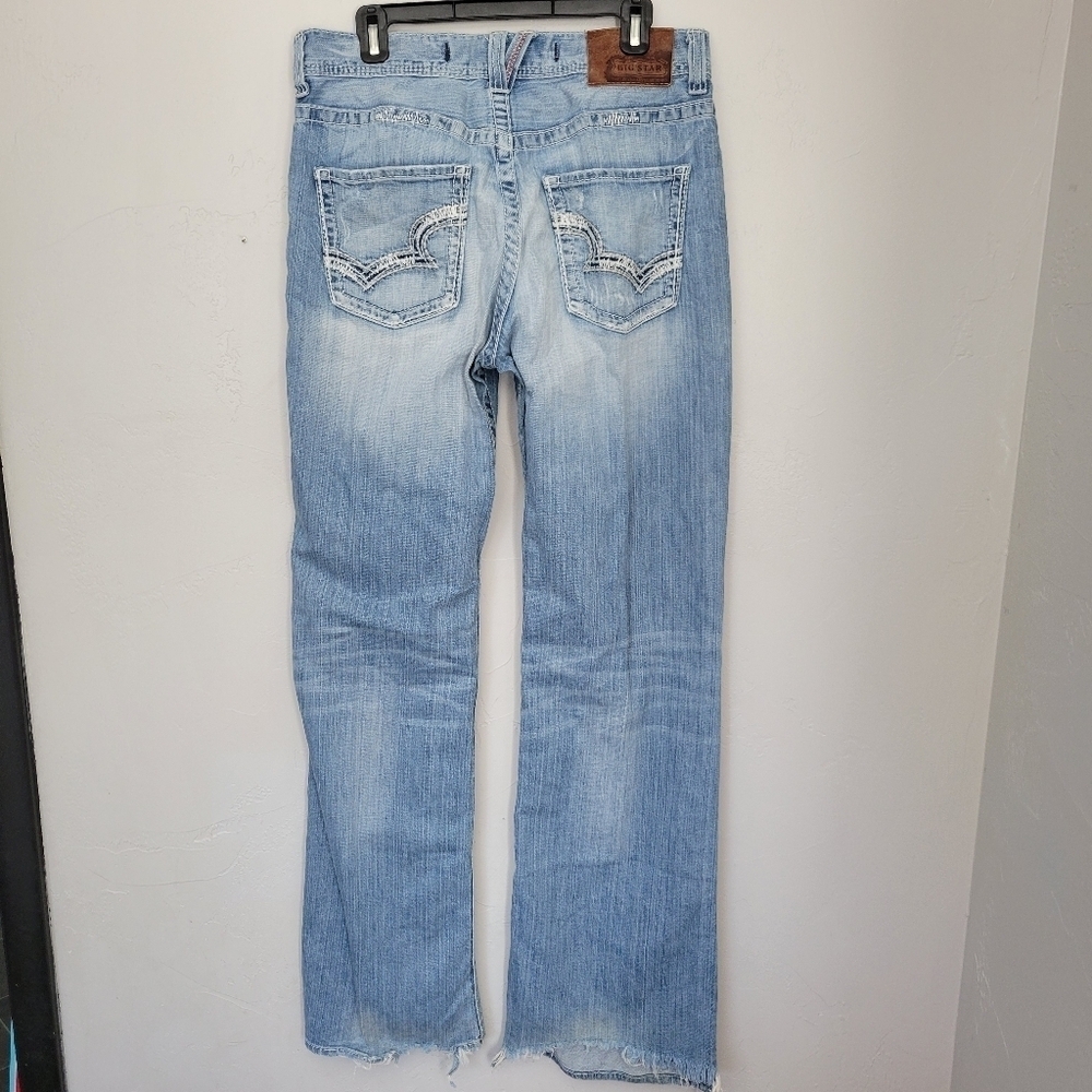 Big Star Men's 33XL Voyager Relaxed Light Wash Denim Jeans Distressed